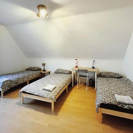 Messezimmer Laatzen 30880 Hanover Exterior photo