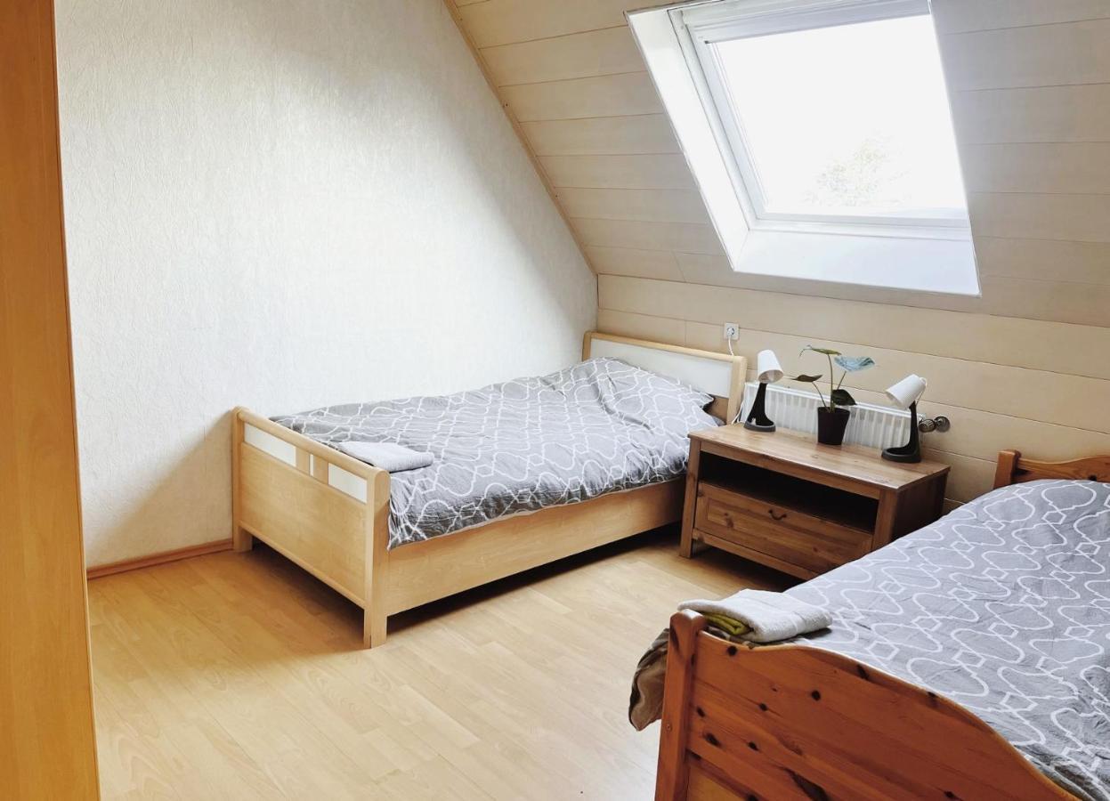 Messezimmer Laatzen 30880 Hanover Exterior photo